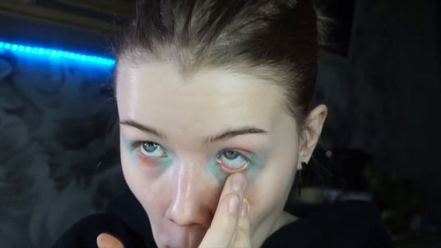 Повторяю макияж с сайти Pinterest #3 | Голубой макияж смотреть онлайн