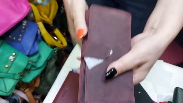КОШЕЛЬКИ КОЖАНЫЕ У ОКСАНЫ?? ШИКАРНЫЙ ВЫБОР ?? РЫНОК САДОВОД?? смотреть онлайн