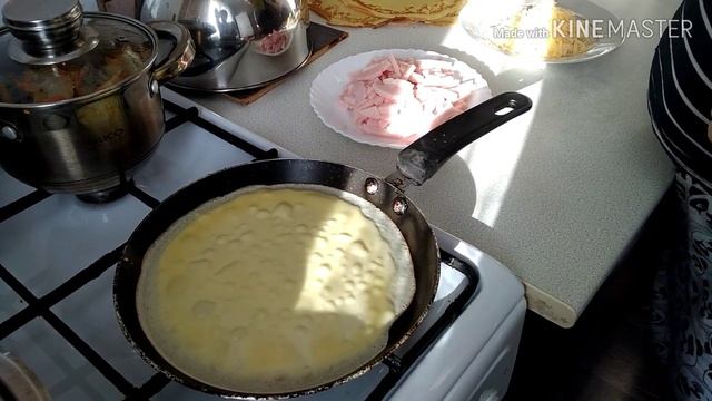Готовим блинчики с ветчиной и сыром смотреть онлайн