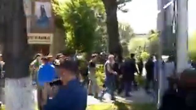 Алматы. ОМОН погнал людей по Абая в сторону Абылай хана. #митинг21 смотреть онлайн