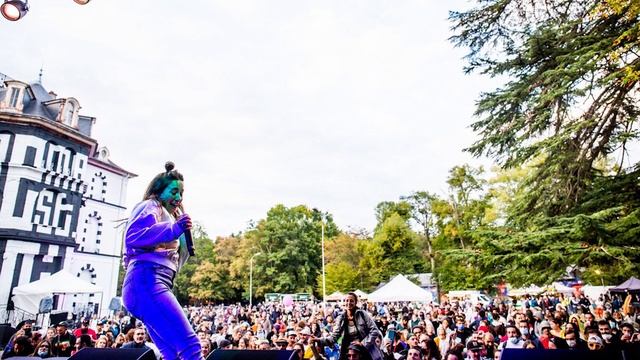 НЕОБЫЧНЫЙ ФРАНЦУЗСКИЙ ЗАМОК С НЕОБЫЧНОЙ СУДЬБОЙ Франция и ее достопримечательности @style... смотреть онлайн