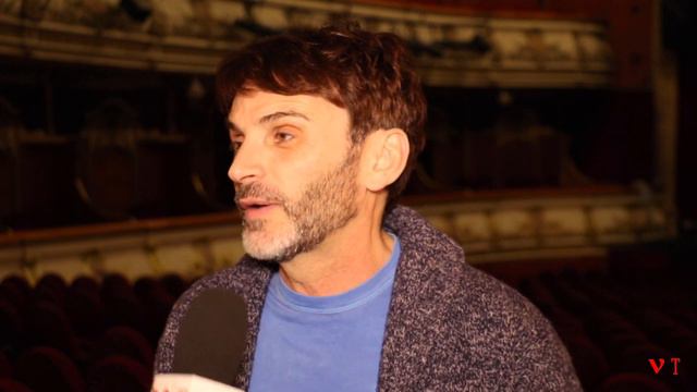 La Cantante Calva смотреть онлайн