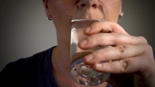 Mi a kockázata a túl sok fehérje fogyasztásnak? смотреть онлайн