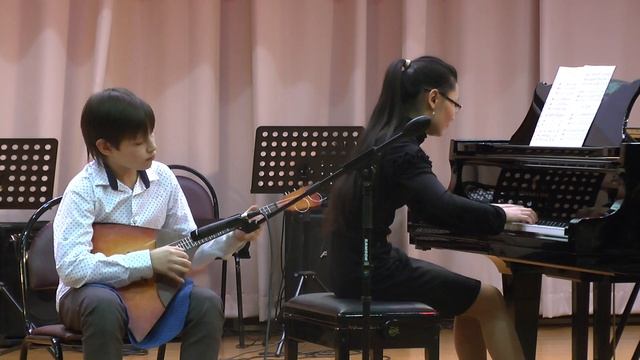 Б. Трояновский, обработка р.н.п "У ворот, ворот" смотреть онлайн