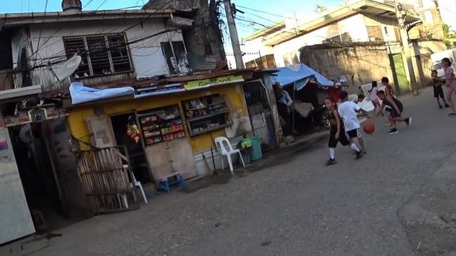 Повернули не туда / попали в трущобы Филиппин / Опасные районы / Не туристические места ! смотреть онлайн