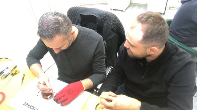 iPhone X ve XR arka cam kapak değişimi nasıl yapılır ? Kadıköy iPhone Teknik Servis смотреть онлайн