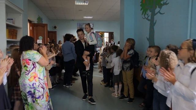 1 СЕНТЯБРЯ 2020 В ШКОЛЕ 91 смотреть онлайн