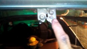 устранения проблемы самопроизвольного открытия замка багажника Славуты с замком от Ланоса