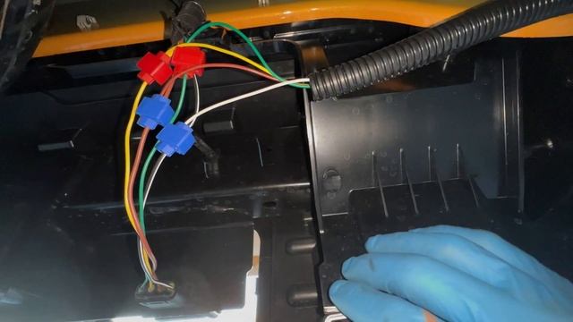 Installing the Nilight Strip LED Tailgate Light on the 2022 Ford Maverick смотреть онлайн