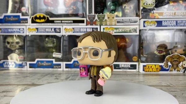 Обзор Дуайт Шрут с куклой сериал Офис Фанко ПОП. Review Funko POP Dwight Schrute 1009 The Office.