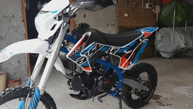 Регулировка клапанов на питбайке и подготовка его к сезону 2020. смотреть онлайн