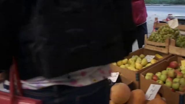 Кишинев 2017, ЦЕНЫ на овощи и фрукты, БУЮКАНЫ ФЛАКЭРА, ул. Свободы, Иона Теодоровича, кафе ЖЕМЧУЖИН