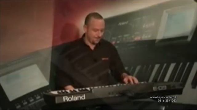 Roland E09 Keyboard Demo смотреть онлайн