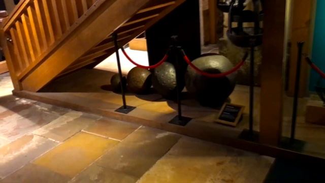 Внутри загадочного Тауэра