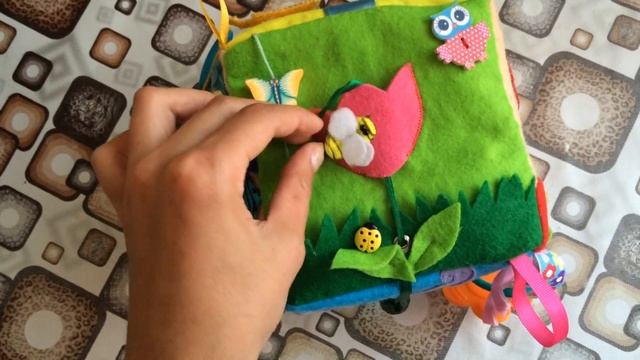 Развивающий кубик своими руками. Развивающая игрушка мягкая .