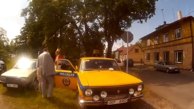 Папу Римского охраняет милиция :) смотреть онлайн