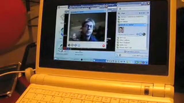 Asus Eee 701 PC Skype Video Call
