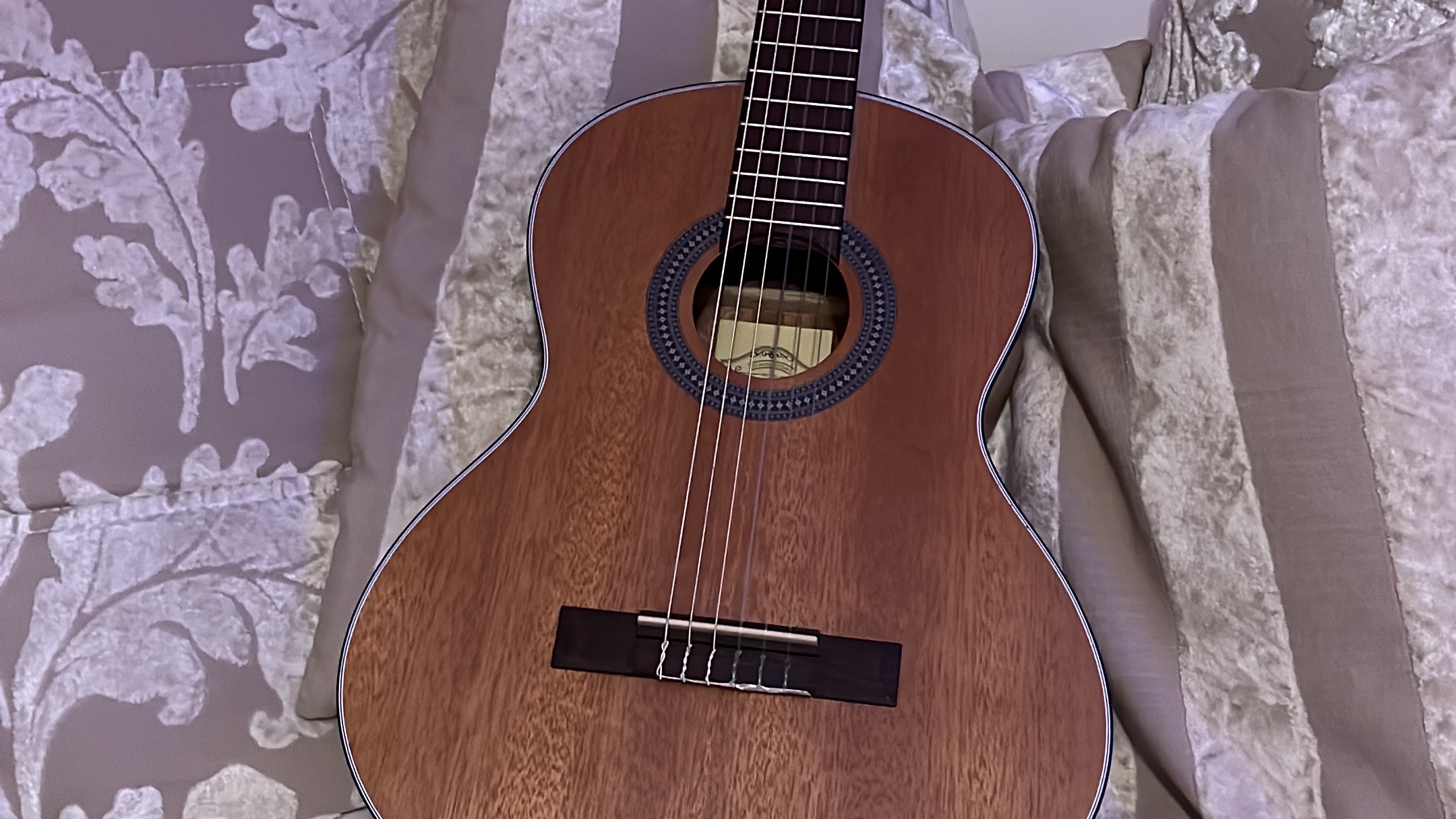 Сыграл на гитаре так сказать