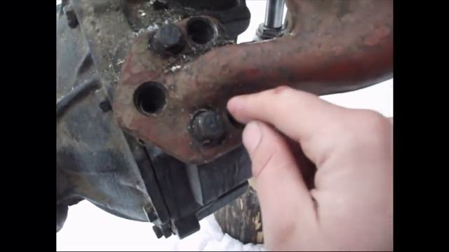 ТРАКТОР МТЗ 82//ПРОБЛЕМА С РУЛЕВЫМИ СОШКАМИ смотреть онлайн