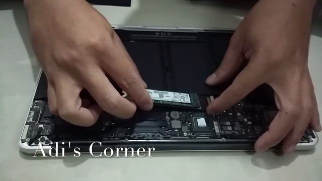 Macbook SSD Upgrade - SSD Adapter Installation