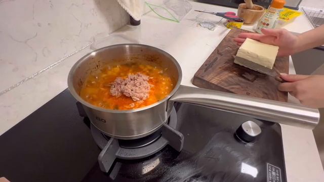 예비부부vlog | 재택근무하며 신혼집에서 혼자 점심해먹기?| 양가 아버님 넥타이?| 장보기?| 화장대?스팀다리미 언박싱