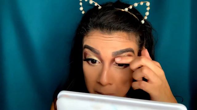 EASY HALLOWEEN MAKEUP TUTORIAL 2020 | SIMPLE GREEK GODDESS MAKUEP смотреть онлайн