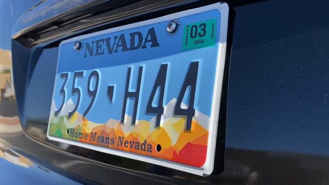 STOP THOSE NASTY LICENSE PLATE RATTLES WITH RIGHT CAR SOLUTIONS SILICONE LICENSE PLATE FRAME! смотреть онлайн