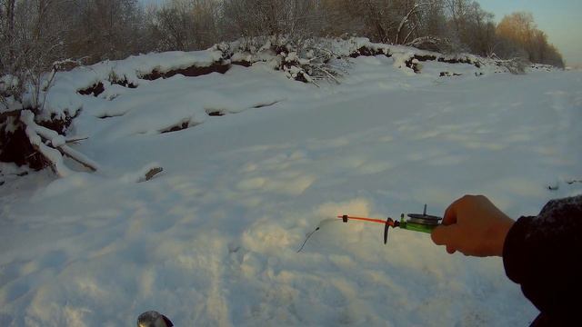 Крупняк подсел! Лещ на мормышку в глухозимье смотреть онлайн