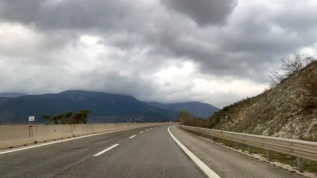 Италия. Pescara - Roma. Дорога за 2 минуты