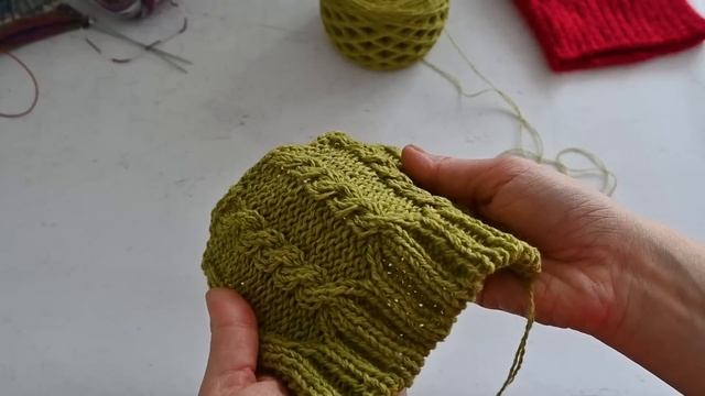 ПРЯЖА ЦВЕТА ВЕСНЫ / ШАПКИ НОСКИ КАРДИГАН / СКОЛЬКО ПРЯЖИ ПОТРАТИЛА В ЯНВАРЕ / Vlog 4/23