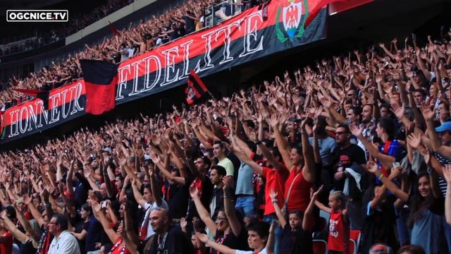 Nice - Valenciennes : le 1er clapping de l'Allianz Riviera смотреть онлайн