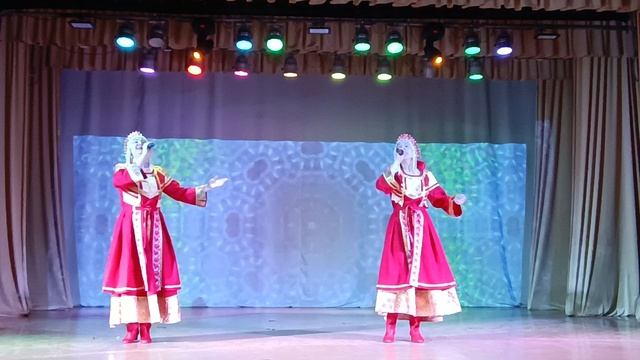 Хуторок - ансамбль Калинушка смотреть онлайн