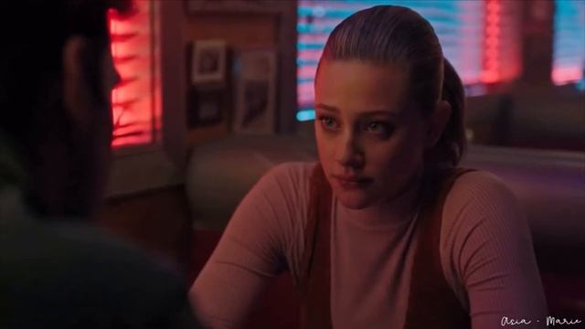 Betty and Archie | Feel Me смотреть онлайн