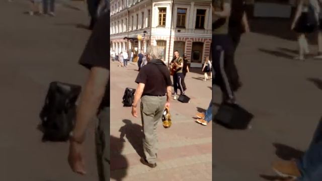 Бродвей,песня Чёрный кот.. 2017 смотреть онлайн