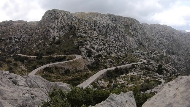 Ollie's Sa Calobra Hill Climb Challenge | In Pursuit Of A Cycling Personal Best смотреть онлайн