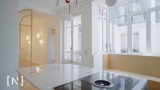 5 PIÈCES D’EXCEPTION avec VUE TOUR EIFFEL смотреть онлайн