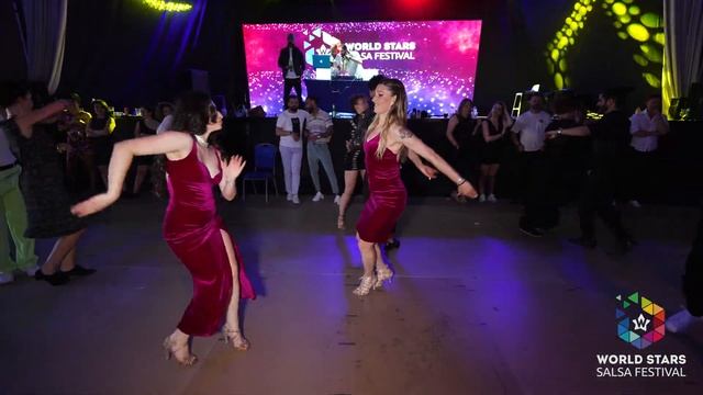 Arianna Bazzini & Eva Bazzini - Social Dancing | World Stars Salsa Festival 2023 (Albena, Bulgaria) смотреть онлайн