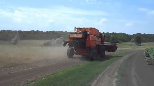 Комбайн ДОН-1500. с.Дмитровка.