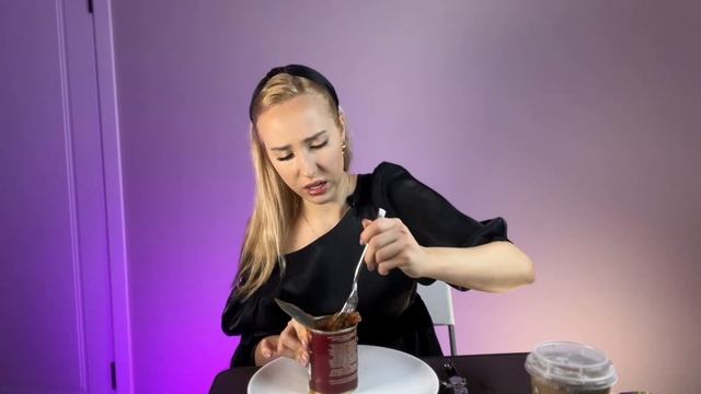 ПРОБУЮ ЕДУ ИЗ СВЕТОФОРА! смотреть онлайн