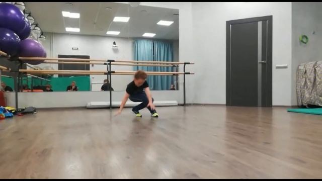 БРЕЙК ДАНС смотреть онлайн