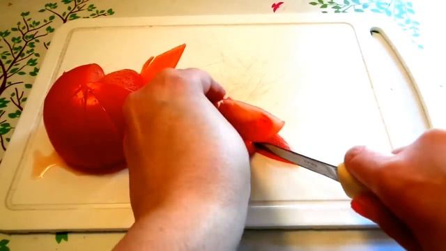 HOW TO MAKE TOMATO FLOWER CARVING - CUCUMBER LEAF GARNISH & HOW TO CUT VEGETABLE DESIGN ART смотреть онлайн