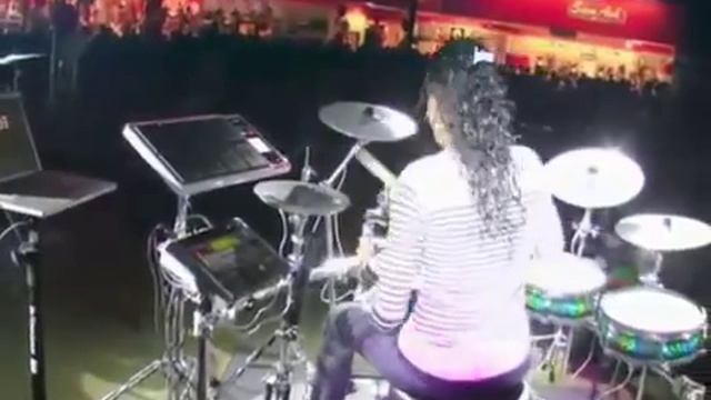 Подборка игры на барабанах смотреть онлайн