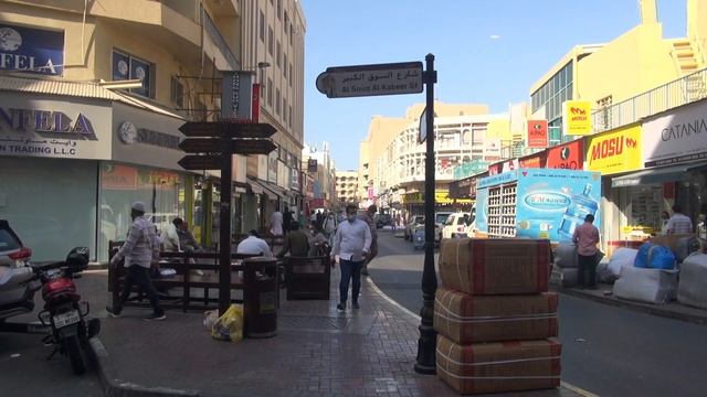 ДУБАЙ | Гуляем по торговому району ДЕЙРА | ОАЭ смотреть онлайн