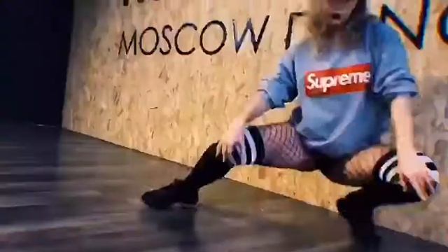 Тверк (Twerk) Александра Брыксина школа танцев Motion смотреть онлайн