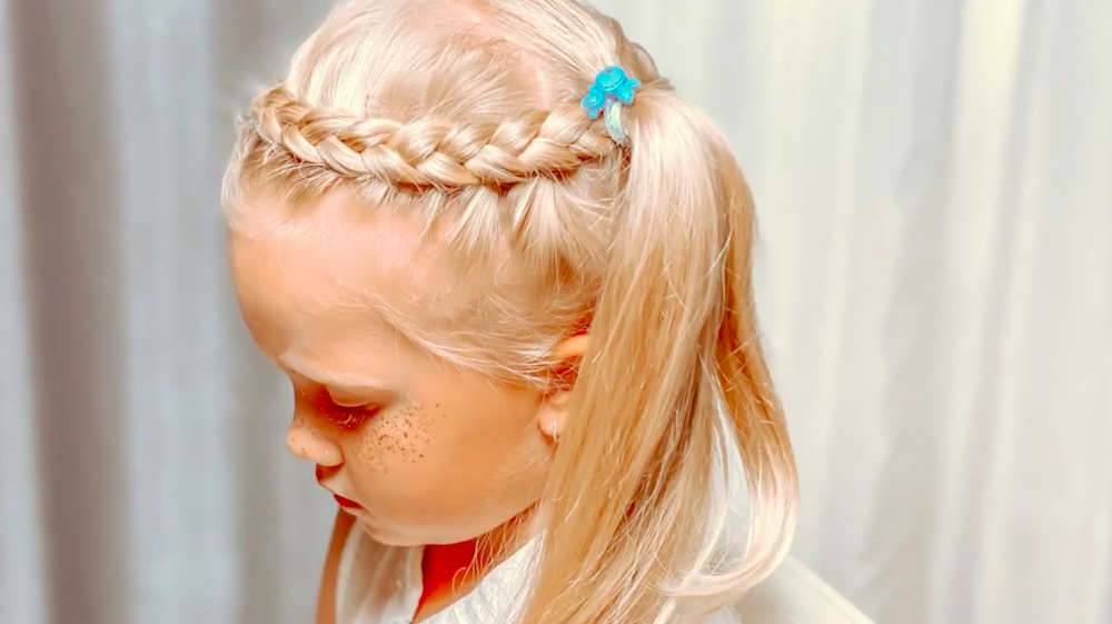 Лёгкие и Быстрые Прически на Каждый День для Ленивых. Косичка с хвостом. Back to school..mp4 смотреть онлайн