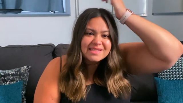 BRIANA SINGS WHITNEY HOUSTON, ONE DIRECTION, & THE WEEKND IN SONG ASSOCIATION | ELLE PARODY смотреть онлайн