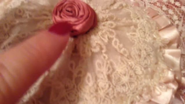 Victorian Style "Powder Puff" смотреть онлайн