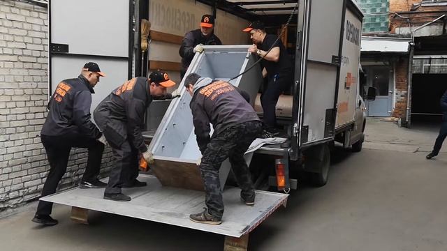 Перевозка и такелаж большого сейфа весом 500 кг смотреть онлайн