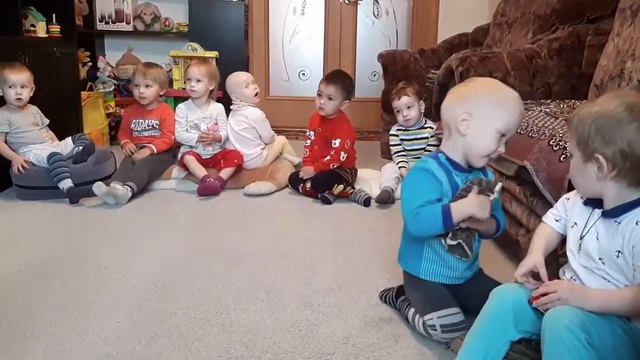 Заглянула осень в сад ? смотреть онлайн