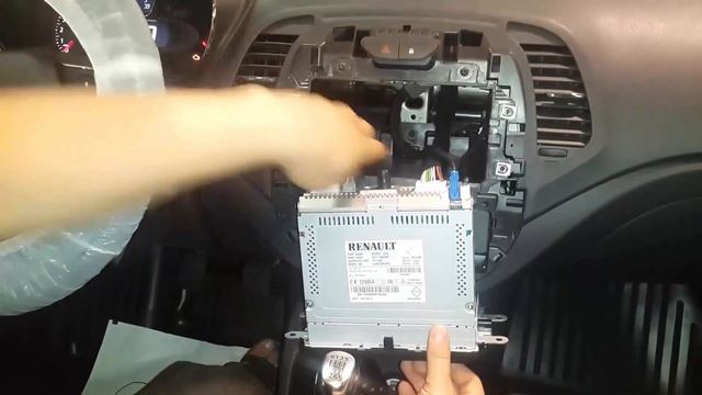 Как Снять Магнитолу на Рено. Каптюр 2020 смотреть онлайн